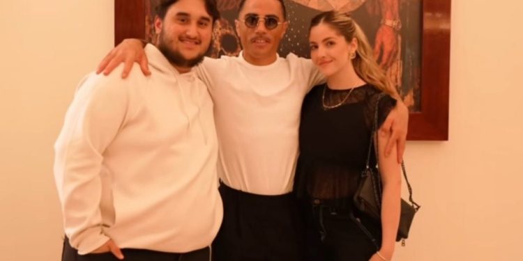 Hijo de AMLO, Jesús Ernesto López Gutiérrez, fue captado en exclusiva inauguración de “Salt Bae”