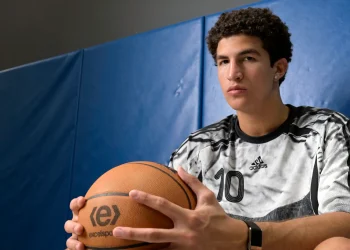 Cómo Karim López se convirtió en la mayor promesa mexicana de la NBA en décadas