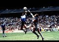 “¡Traigo la foto, traigo la foto!”: la historia gráfica del gol de Maradona con la mano a Inglaterra