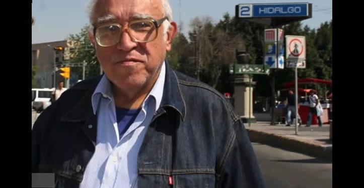 La “entrevista” en El Universal agregó párrafo que golpea a AMLO. No existía en 2024