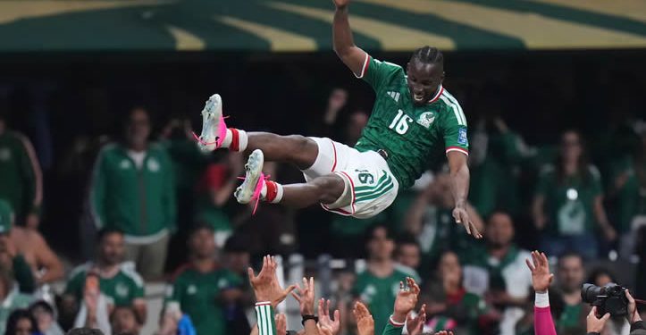 Mr. Quiñones, el hombre gol de México
