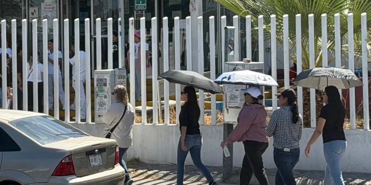 Reportan primera muerte por calor en Sonora; autoridades alertan temperaturas de hasta 45 grados