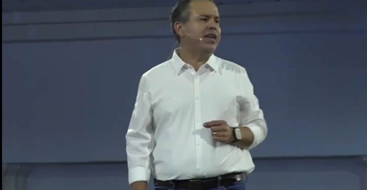 Antonio Astiazarán anuncia intención de competir por la gubernatura de Sonora en evento ciudadano: “Yo si le entro, yo si voy”, dice