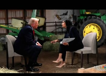 Trump planta e insulta a una entrevistadora en televisión por llevarle la contraria