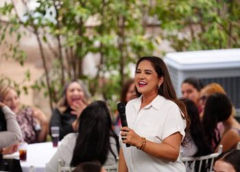Celida López fortalece presencia territorial durante proceso interno de Morena en Sonora
