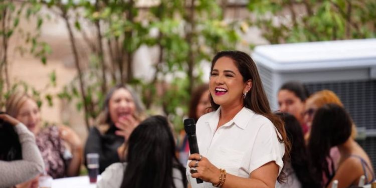 Celida López fortalece presencia territorial durante proceso interno de Morena en Sonora