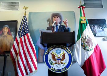 FGR acusa a Ken Salazar de violar tratados internacionales tras captura de El Mayo Zambada: estas serían las posibles sanciones