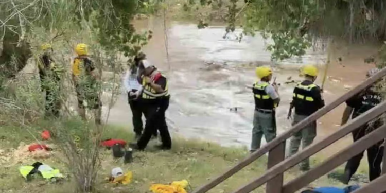 Reportan 2 personas desaparecidas por lluvias en Nogales; despliegan operativo de búsqueda