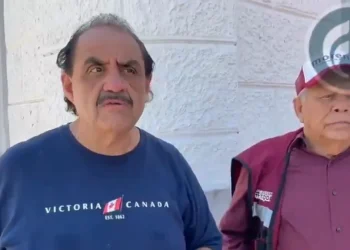 Luchador social y séptimo aspirante de Morena ofrece asesoría a quienes buscan candidatura en 2027