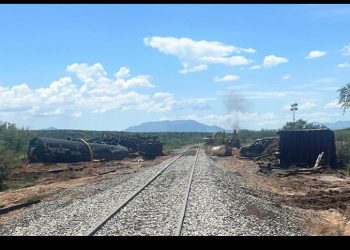 Temen catástrofe ambiental en Sonora y Arizona por derrame tóxico de tren