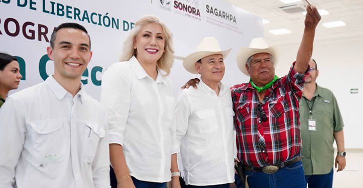 Gobiernos federal y de Sonora condonan y descuentan 528 millones de pesos en deudas a productores agrícolas