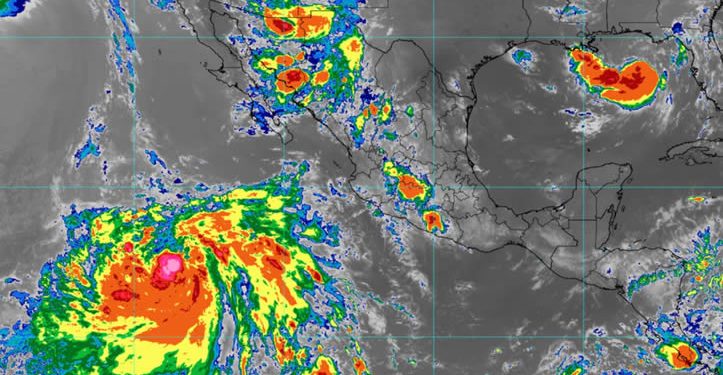 ‘Fausto’ se convierte en el primer huracán de la temporada: Ubicación, trayectoria y riesgos para México