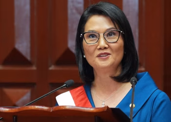 Fujimori jura como presidenta de Perú: promete Fuerzas Armadas en seguridad y un plan de contingencia frente a “El Niño”