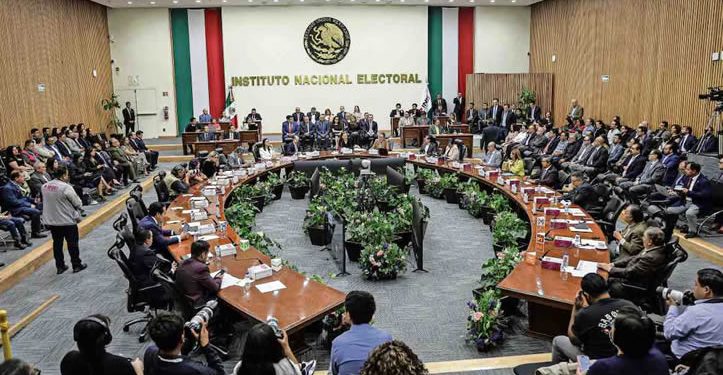 INE crea la primera Comisión Antinarco en México; consejero Arturo Chávez la presidirá