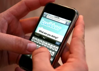 De Twitter a X: 20 años de cotilleo en tiempo real