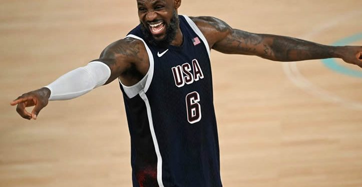 LeBron James se va con los 76ers de Filadelfia y anuncia “último viaje” de su carrera en la NBA