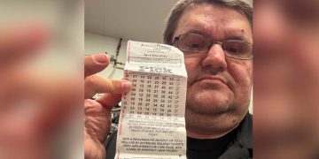 La pelea por un boleto de lotería de 12,8 millones de dólares: Circle K y dos exempleados disputan el dinero