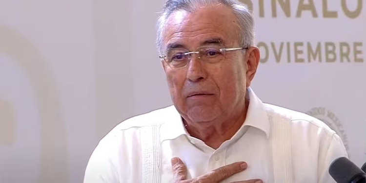 Rocha Moya asegura que está en su casa; “No me protegen ni resguardan elementos de corporación federal”, dice