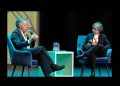 Juan Manuel Santos y Carmen Aristegui dialogan sobre el deterioro de la democracia en el mundo