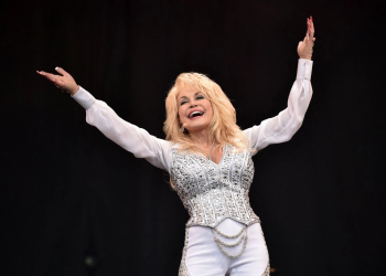 Murió Dolly Parton, la leyenda de la música country, a los 80 años