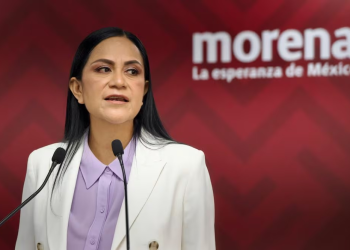 Morena rechaza poner derecho de réplica en mañaneras; no se ha cerrado un solo espacio a la oposición, responde al PAN