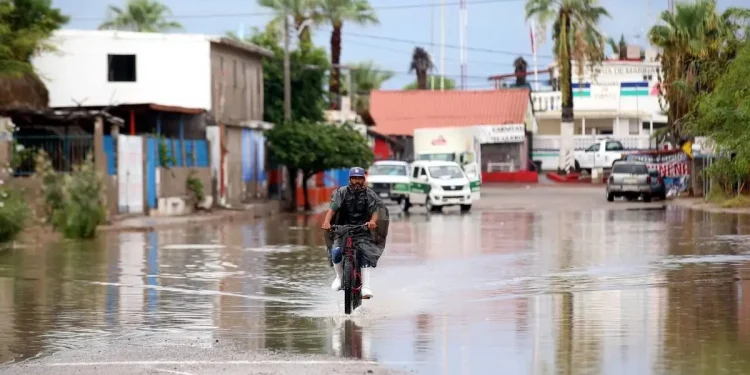 Sonora despliega operativo ante riesgo de inundación en el sur