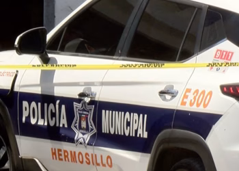 Sujeto Detenido por Presuntamente Agredir a un Elemento de la Policía en Hermosillo