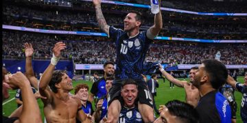La última función mundial de Leo Messi, el Dios y el pibe de barrio