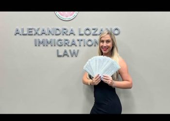 La unidad federal antifraudes pone la mira en ‘La abogada de los milagros’ tras dejar 54.000 casos migratorios en el limbo