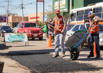 Mantiene Toño Astiazarán rehabilitación de vialidades en diversos sectores de la ciudad