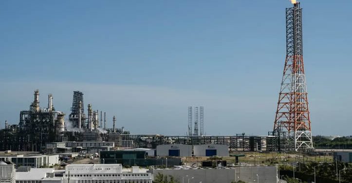 BlackRock disputa los millonarios proyectos de infraestructura de Sheinbaum