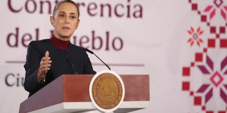 Sheinbaum ve “injerencia en la política mexicana” tras retiro de visa de Andy López; “no es parejo a todos los países”, afirma