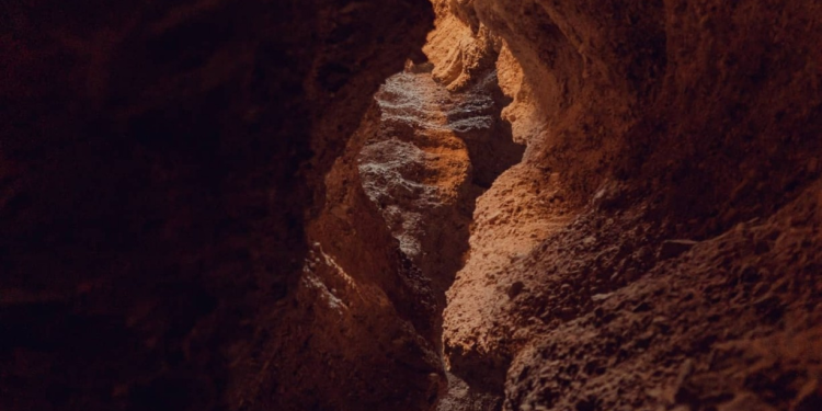 Cañón del Caracol: un teatro natural de luz y sombras en Sonora