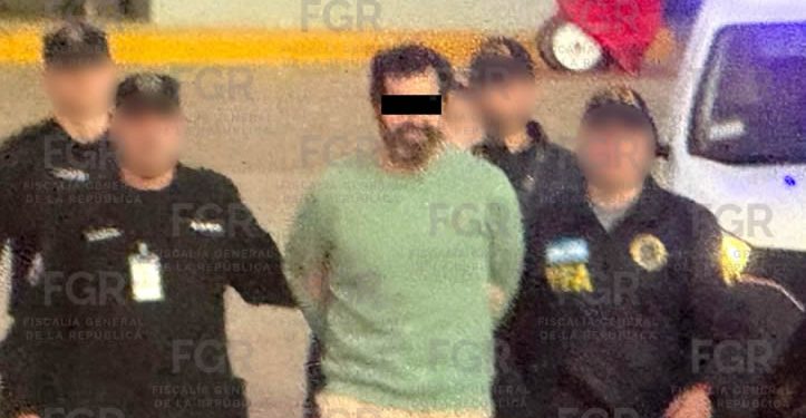 Ya vuela a México Fernando Farías para enfrentar proceso por huachicol fiscal desde la Marina