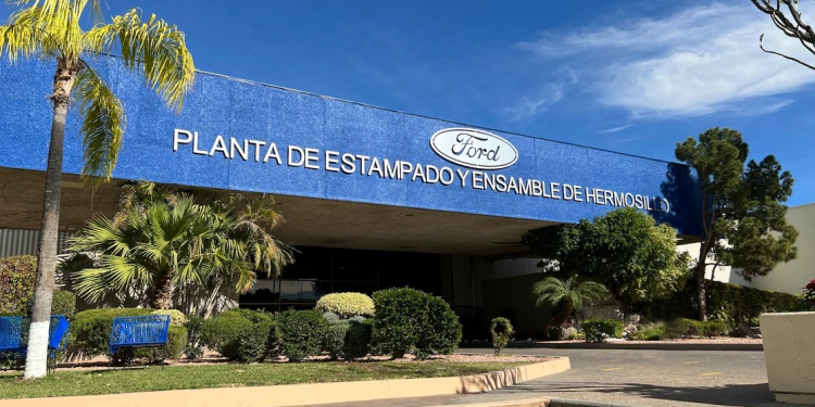 Estados del Norte producen casi 34% de todos los vehículos hechos en México; Ford Hermosillo marca la pauta desde Sonora