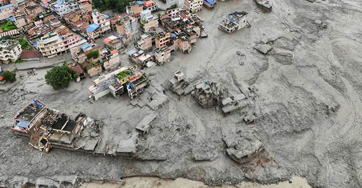 El número de desaparecidos en Nepal y Tíbet tras la fuerte riada supera los 1.300, según dos registros