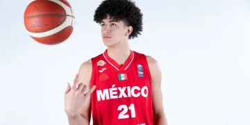 Karim López cumple su sueño de la NBA tras hacer historia para el baloncesto mexicano