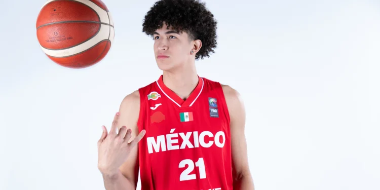 Karim López cumple su sueño de la NBA tras hacer historia para el baloncesto mexicano