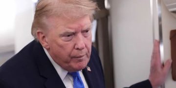 La popularidad de Trump en EU cae a mínimos históricos