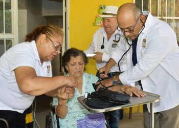 Acerca Salud H en Tu Casa 456 servicios gratuitos a hogares hermosillenses durante agosto