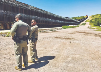 Patrulla Fronteriza y cárteles libran guerra de drones; “por más que usen tecnología, defenderemos la frontera”