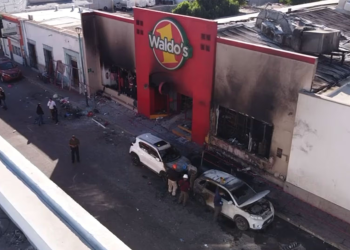 No Hay Ninguna Persona en Prisión por el Incendio de Waldo’s en Hermosillo