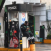 Pemex ‘electrificará’ sus gasolineras y extraerá litio de salmuera petrolera… pero hasta 2030