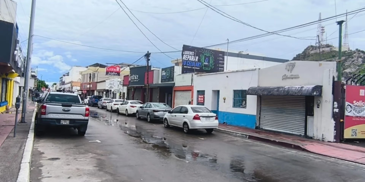 Comercios No Esenciales Cerraron en Hermosillo por Huracán Polo