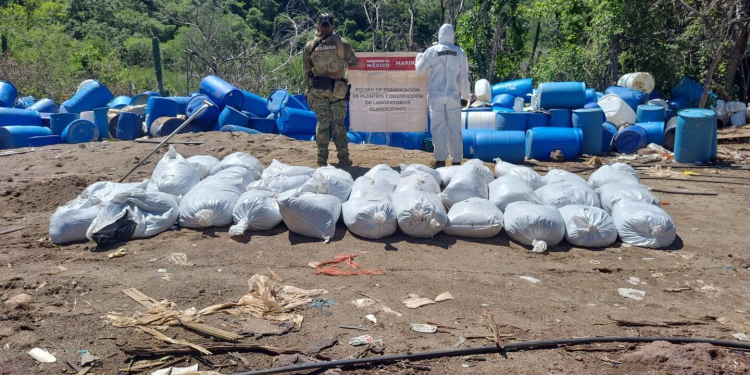 Aseguran más de tres toneladas de metanfetamina en Sonora
