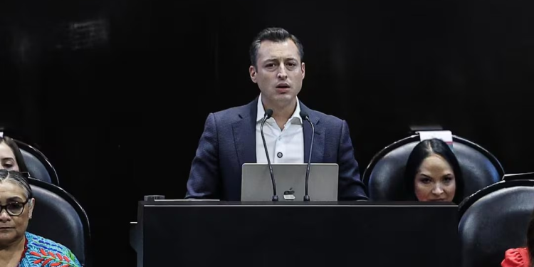 Colosio revira a Morena y ofrece copia de la invitación a su bautizo; “yo he sido sonorense toda mi vida”, defiende