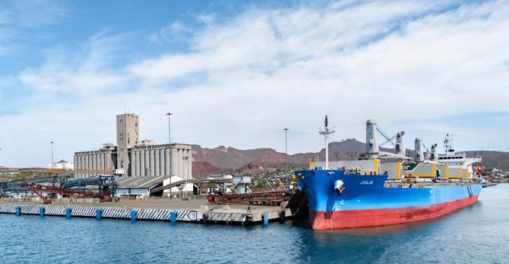 Sonora invierte 6,100 millones de pesos en la primera fase de modernización del Puerto de Guaymas