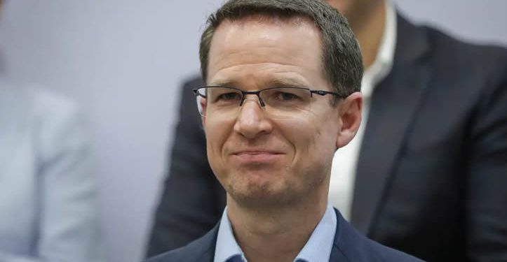 Decisión del INE sobre boletas sin doblar busca legalizar un fraude electoral, acusa Ricardo Anaya
