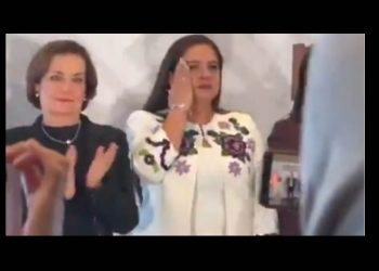 Célida López llora tras nombramiento de Lorenia Valles como coordinadora de Morena en Sonora