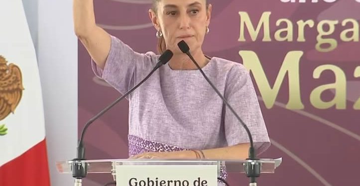 Sheinbaum da mensaje desde Colima entre abucheos y protestas: “Seguro pertenecen al PRIAN”